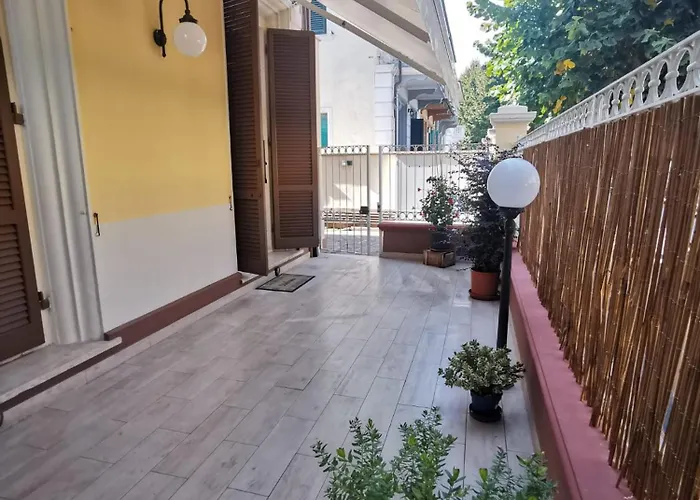 Da Paolino, Tra Mare E Vino Dom wakacyjny Viareggio